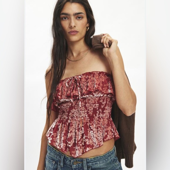 Urban Outfitters Velvet Ruffle Peplum Tube Top - Picture 1 of 10